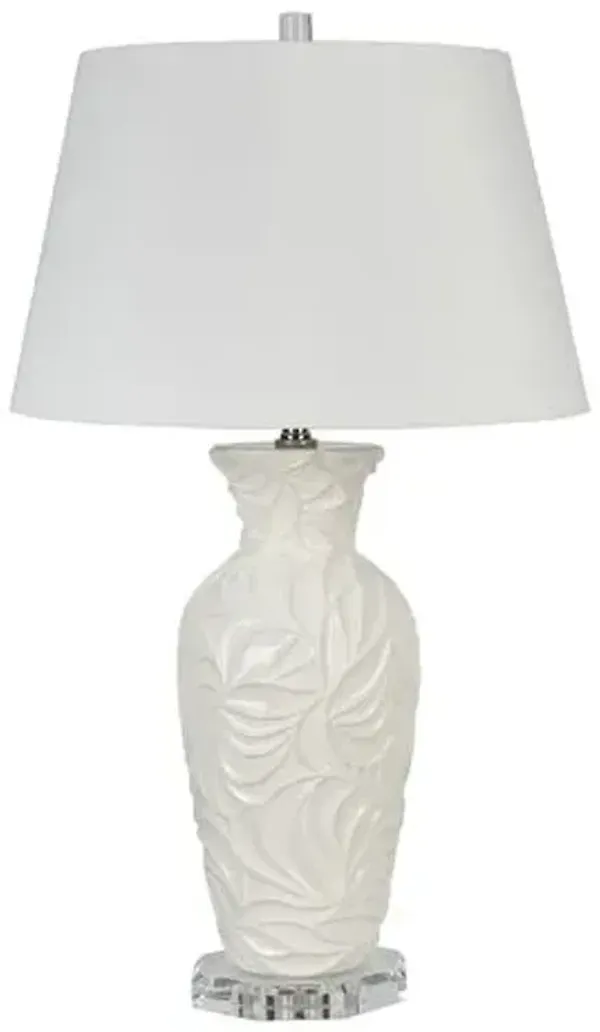 Summer Drift Ceramic Table Lamp - White - Bradburn Home