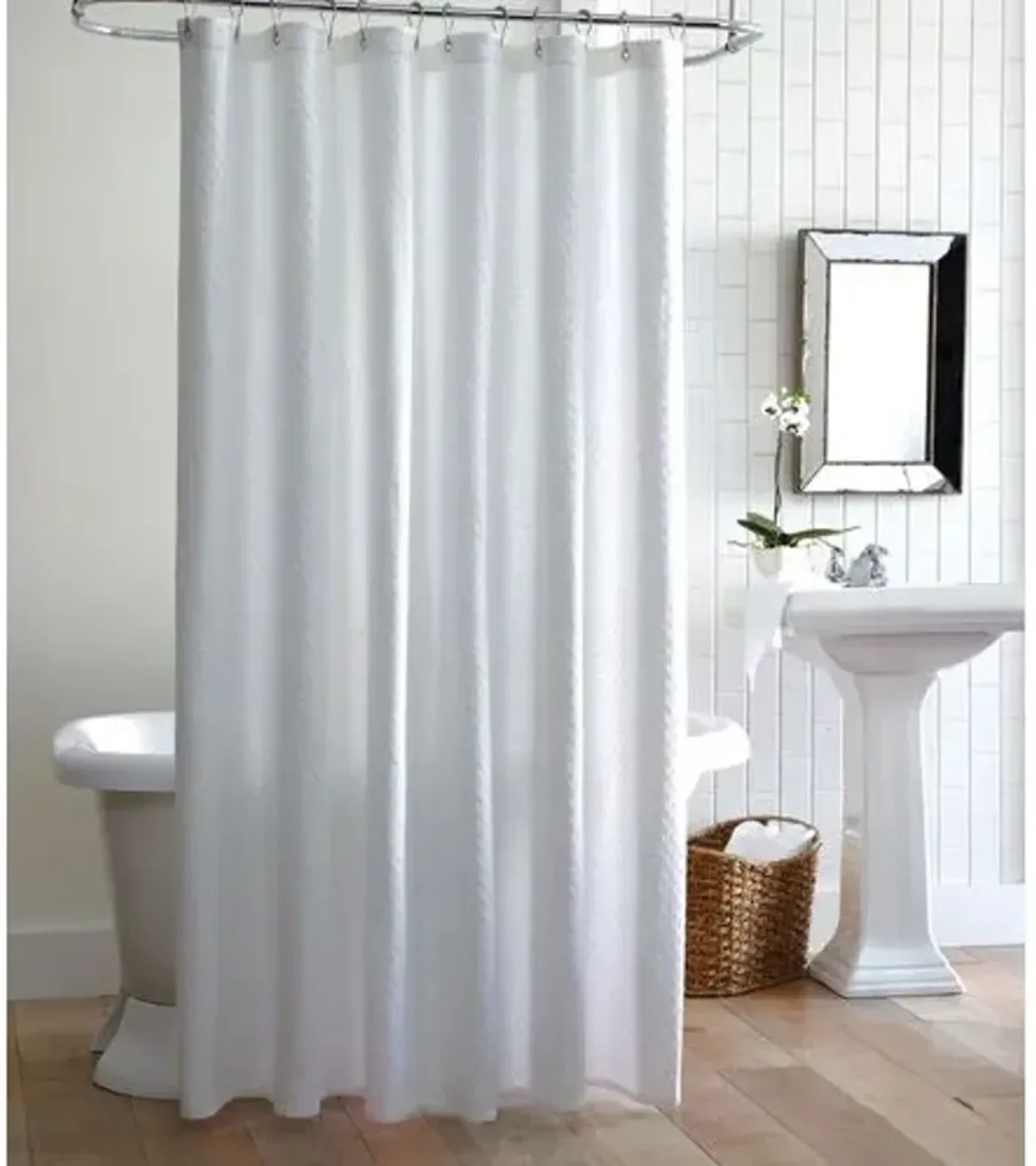 Alyssa Matelasse Shower Curtain - Peacock Alley - White