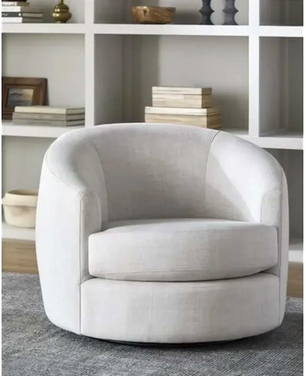 Kelira Curved Hemp Swivel Chair - Light Beige