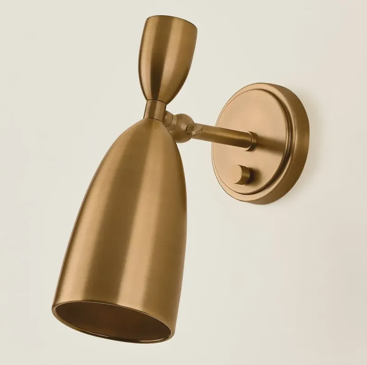 Spade Wall Sconce - Patina Brass - Troy Lighting - Gold