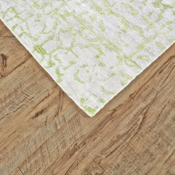 Leif Distressed Rug, Green/White