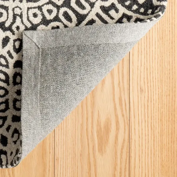 Temple Hand Hooked Wool Rug