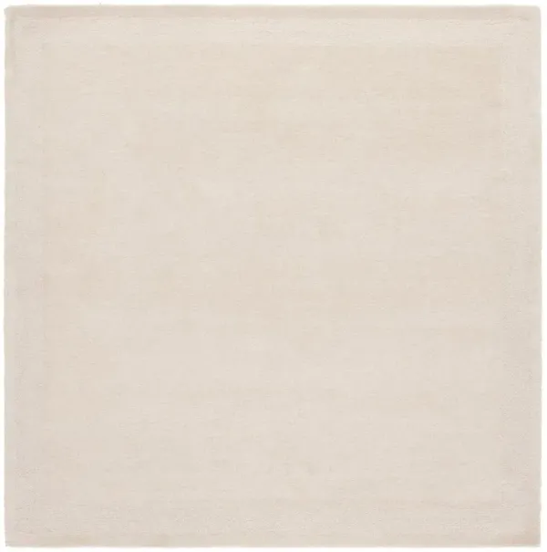 Nolan Rug, Ivory