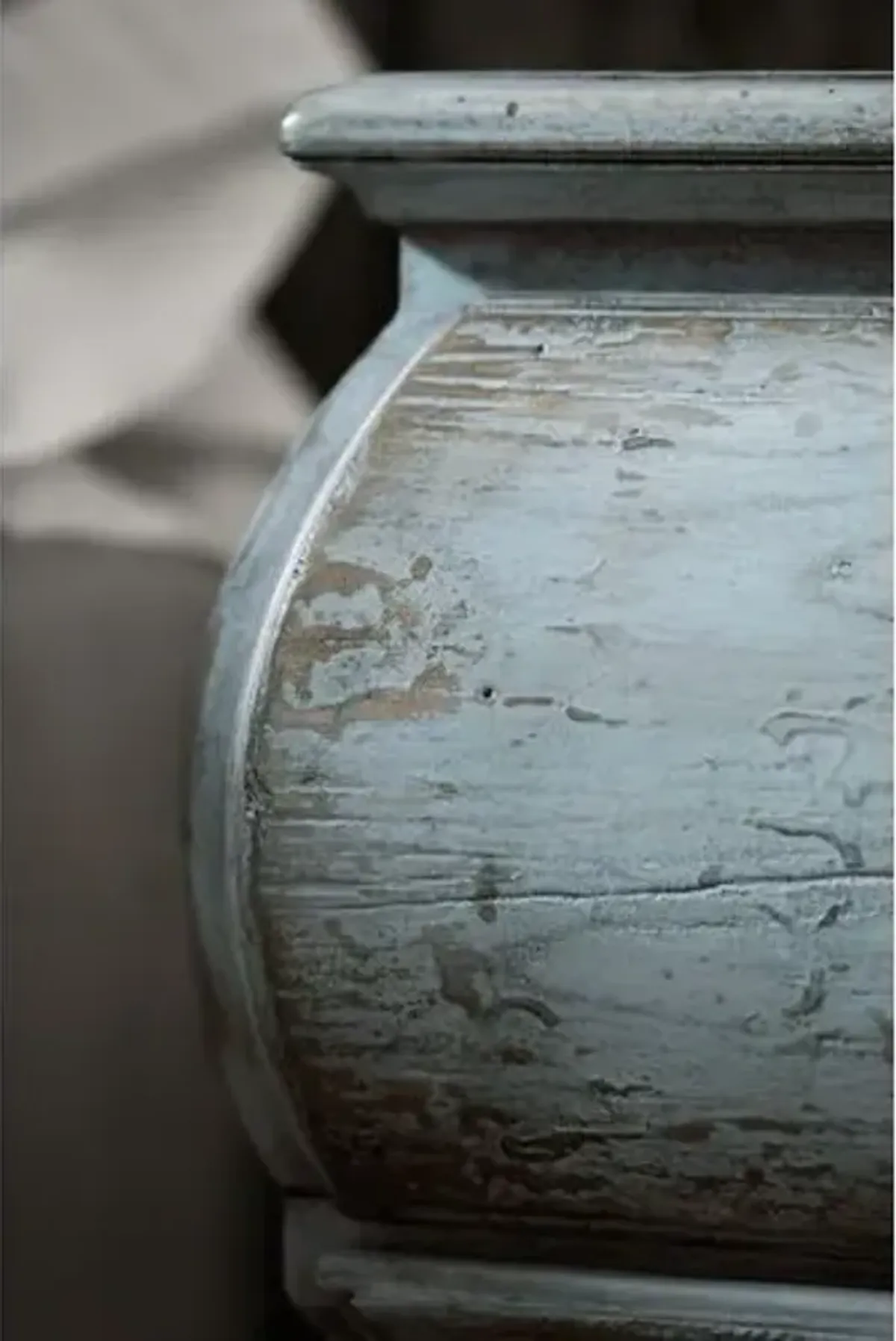 Beaumont 3-Drawer Bachelors Chest - Skylark Blue - Hooker Furniture