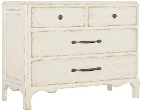 Americana 4-Drawer Bachelor Chest