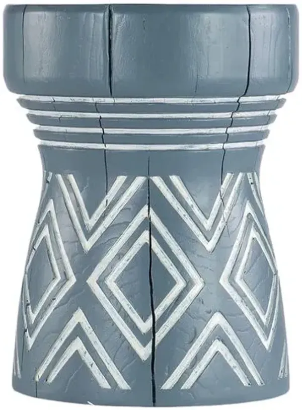 Commerce & Market Carved Stump Side Table - Blue/White - Hooker Furniture