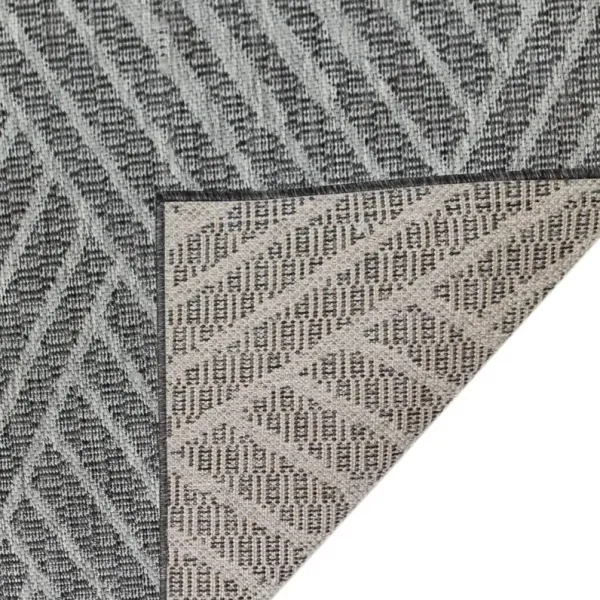 Mabel Geometric Indoor/Outdoor Rug