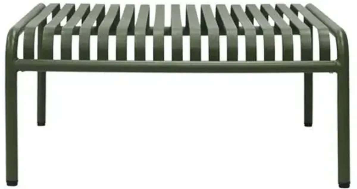 Arboria 36" Outdoor Coffee Table - Green