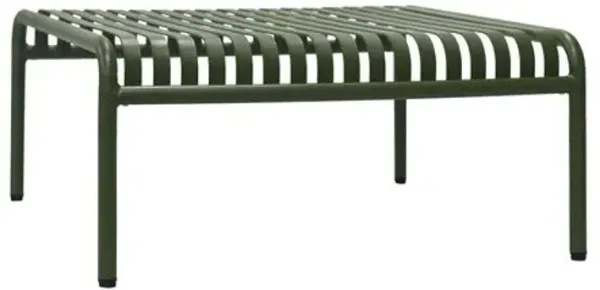 Arboria 36" Outdoor Coffee Table - Green
