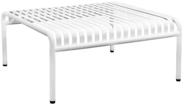 Arboria 36" Outdoor Coffee Table - White