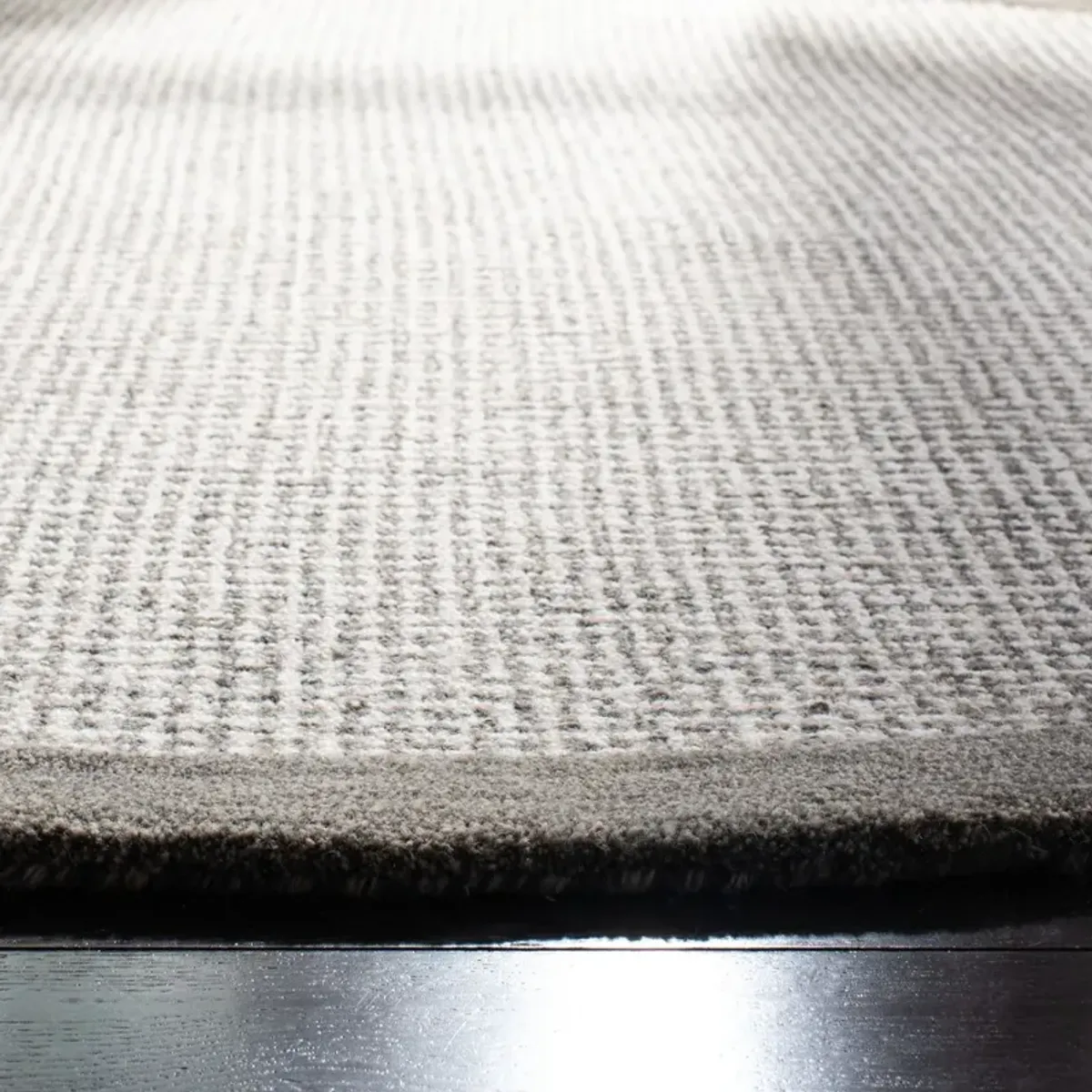 Shellie Hand Tufted Wool Rug