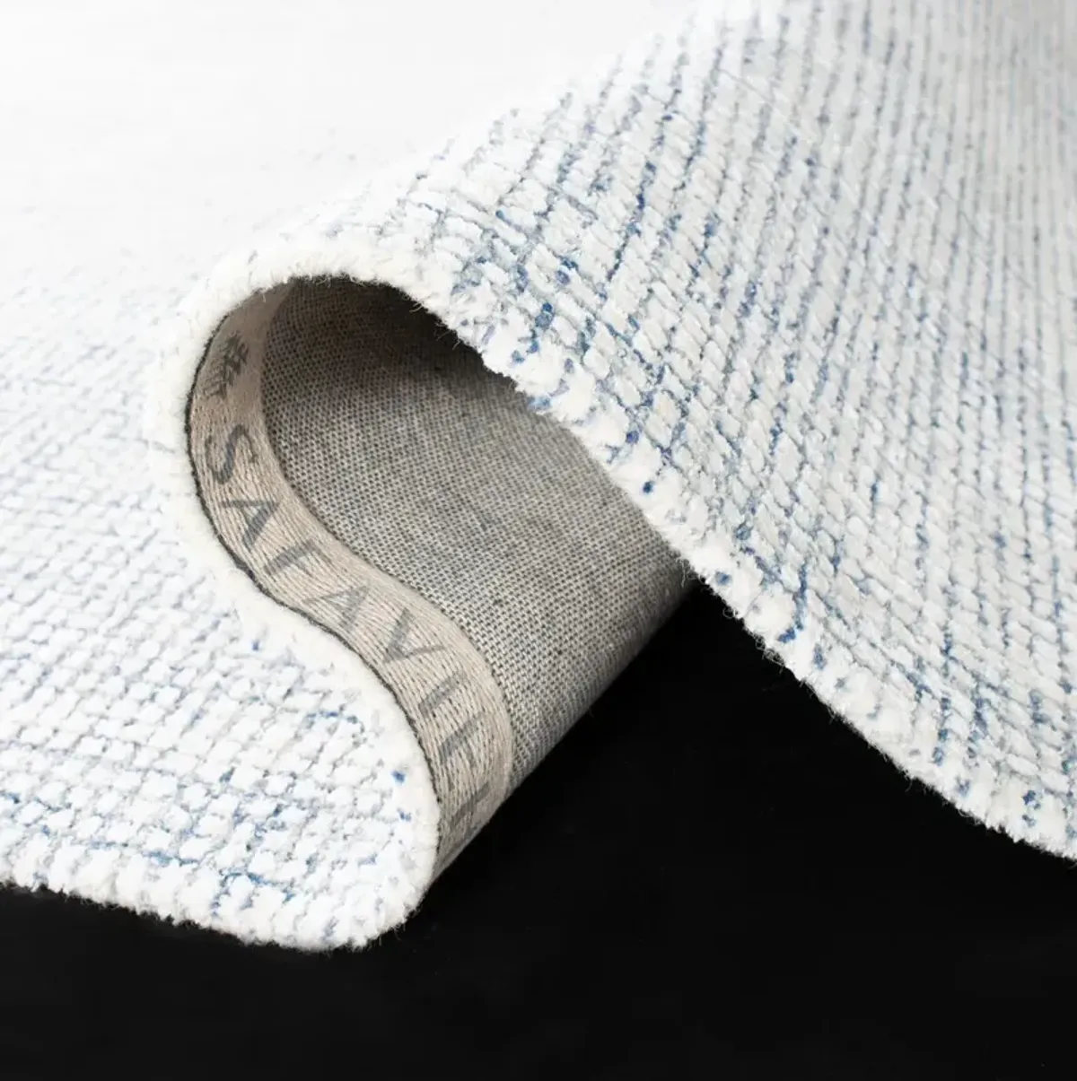 London Hand Tufted Rug