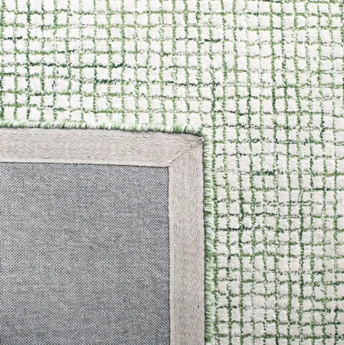 London Hand Tufted Rug