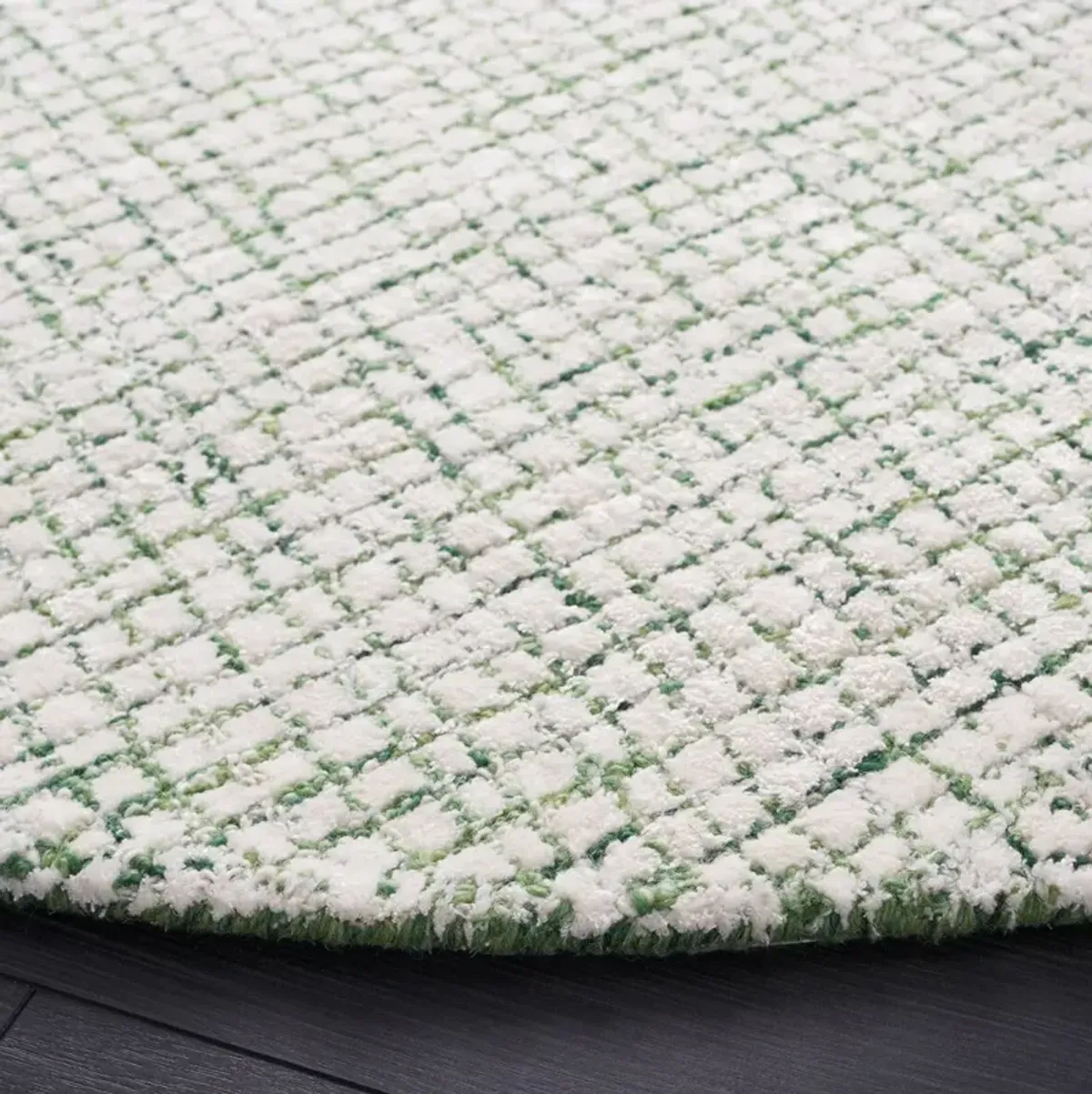 London Hand Tufted Rug