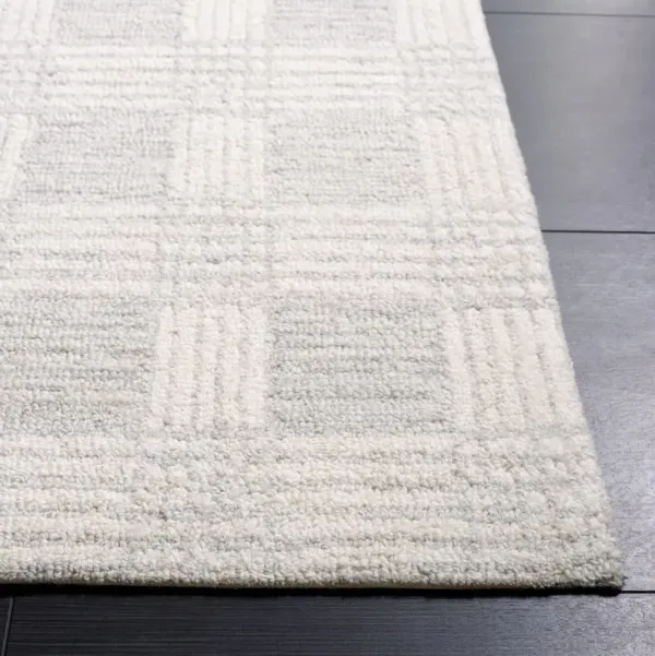 Willis Hand Tufted Rug, Light Grey/Ivory