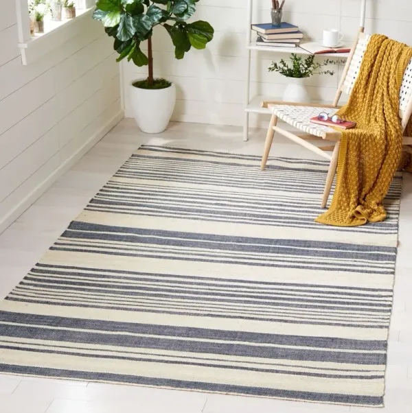 Bear Hand Woven Rug, Ivory/Charcoal