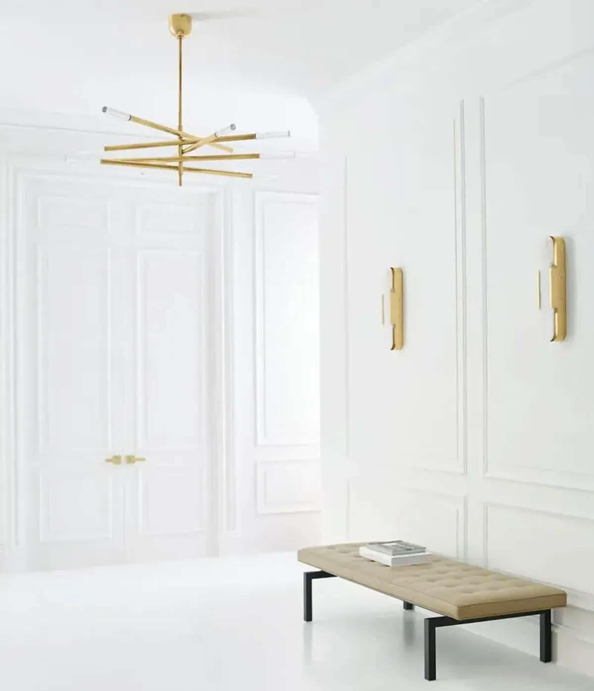 Visual Comfort - Melange Alabaster Elongated Sconce - Gold