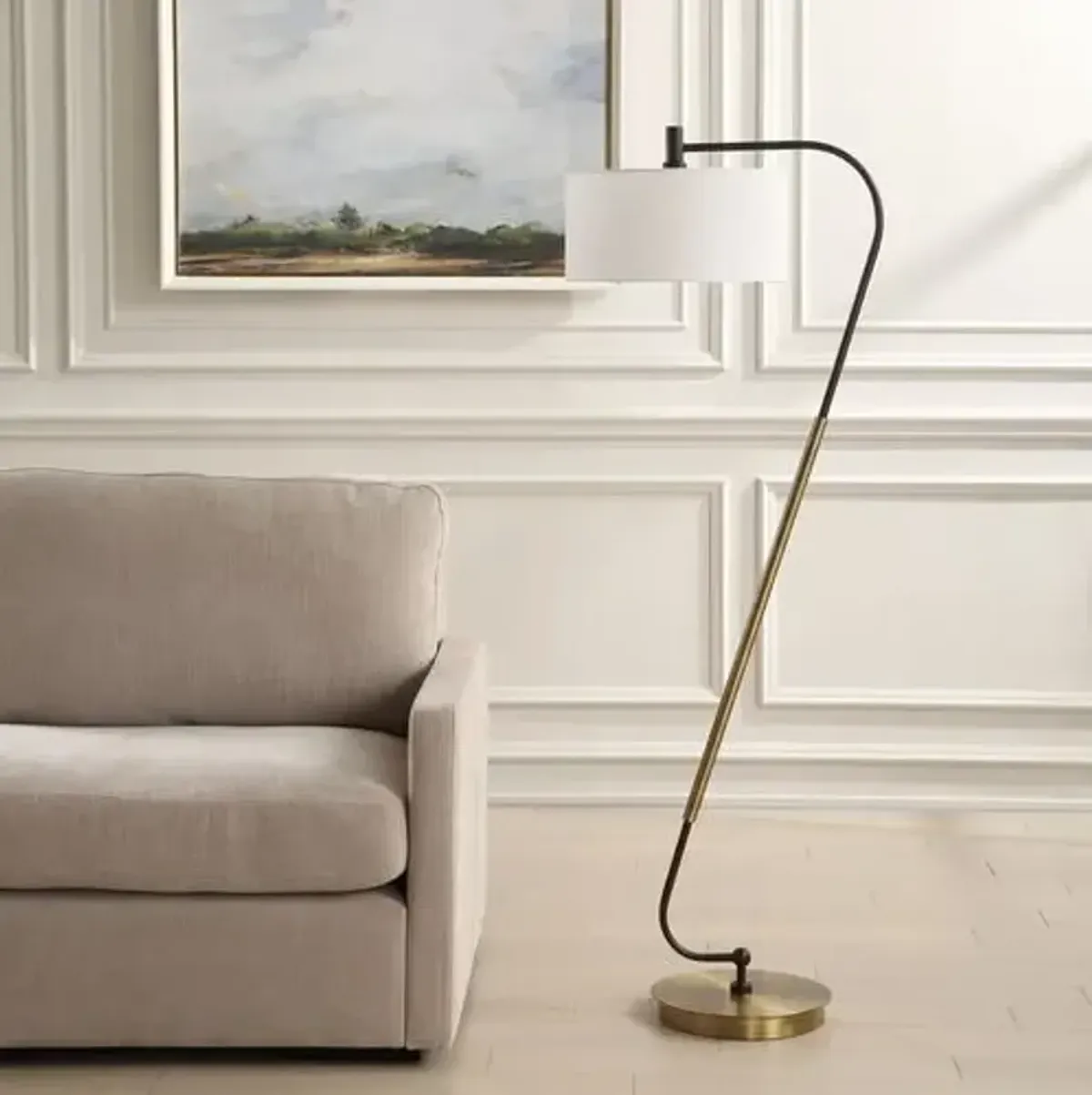 Nerea Floor Lamp - Brass