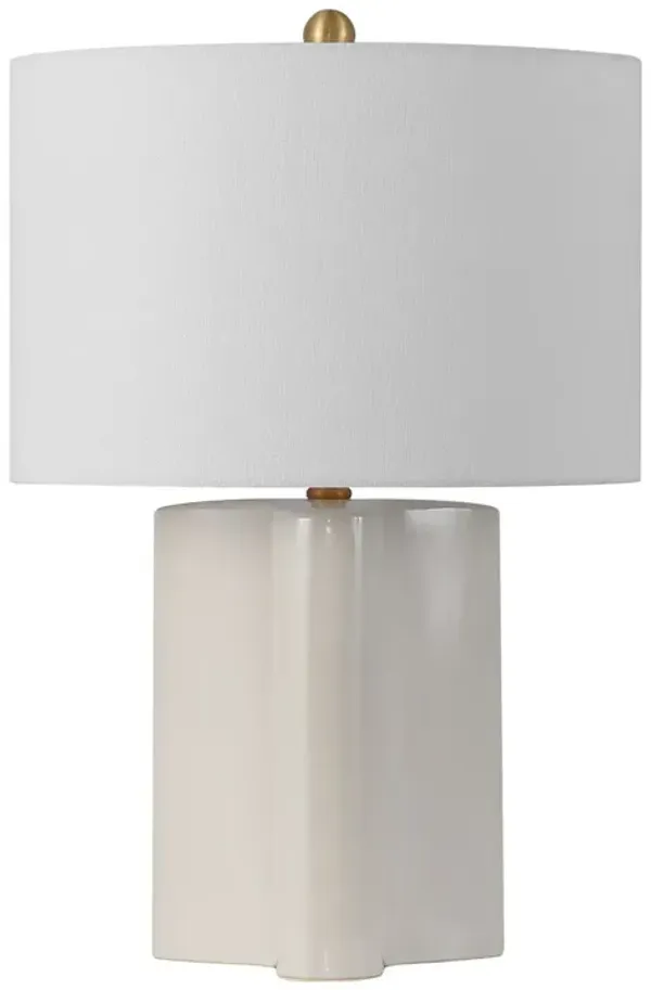 Kyrelor Table Lamp - Cream/Brass - Multi
