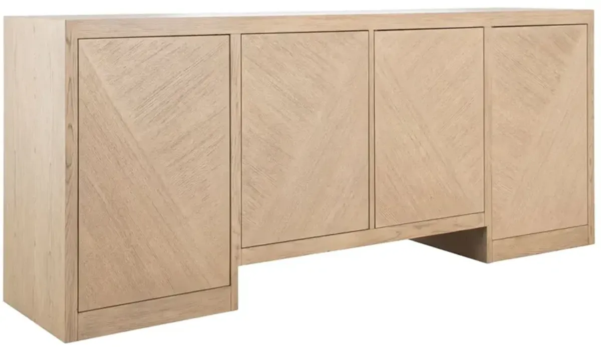 Eglinton 4-Door Oak Sideboard, Natural