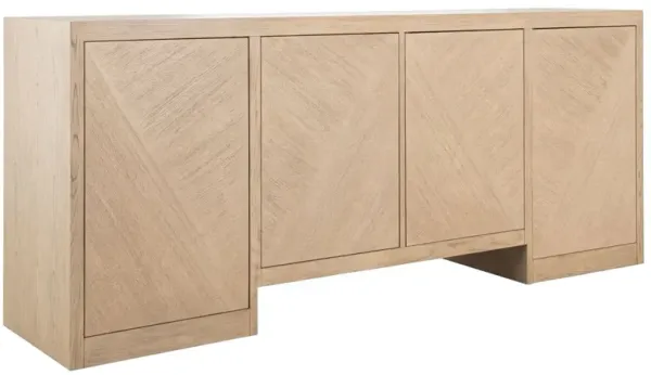 Eglinton 4-Door Oak Sideboard, Natural