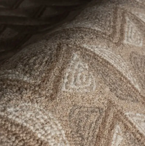 Padma Lakshmi, Ooti Rug