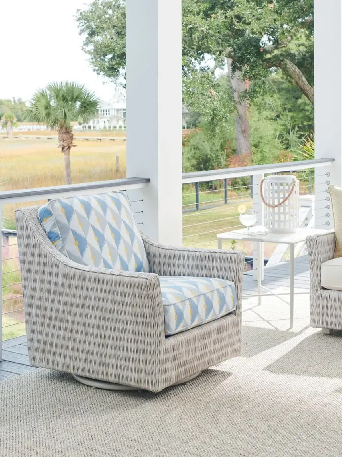 Seabrook Outdoor Aluminum End Table, White
