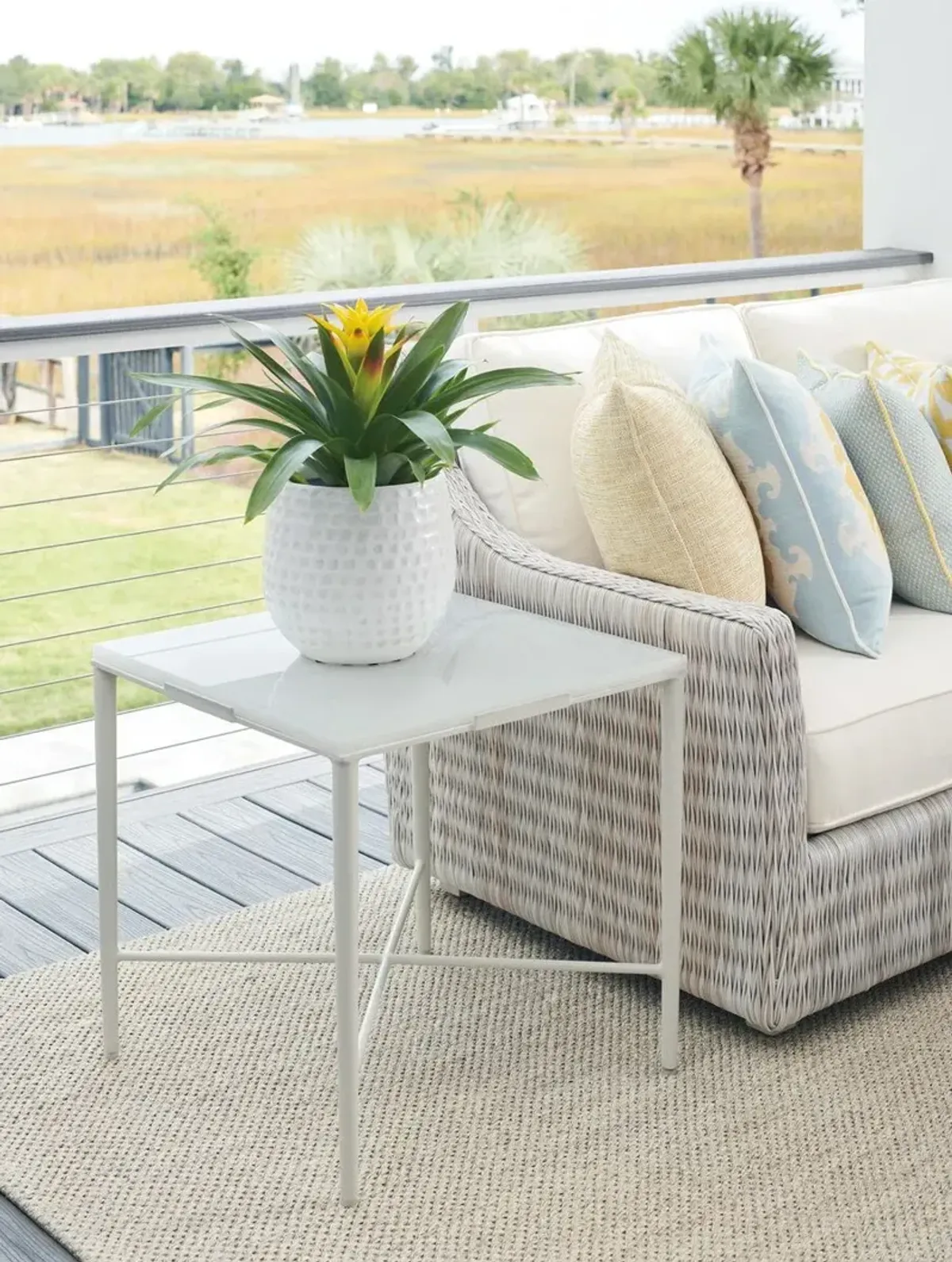 Seabrook Outdoor Aluminum End Table, White