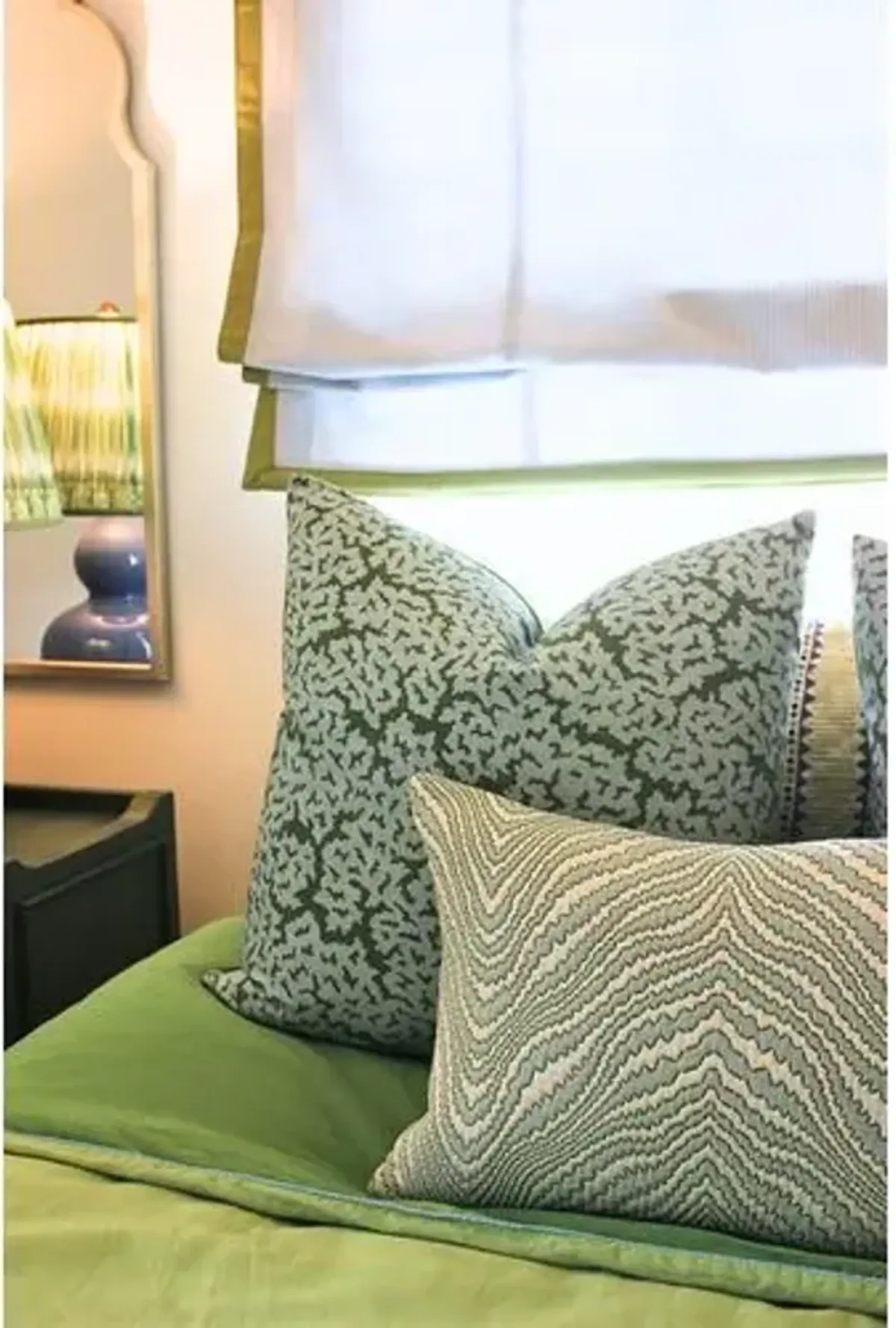 Birdie 22x22 Pillow - The Piper Collection