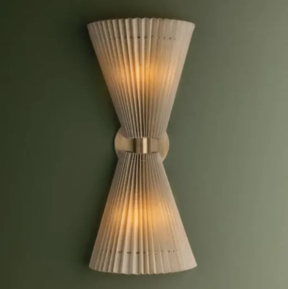 Dell Wall Sconce - Patina Brass - Troy Lighting - Gold