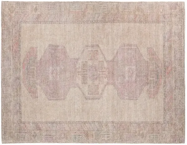 Kacie Handmade Traditional Rug, Beige