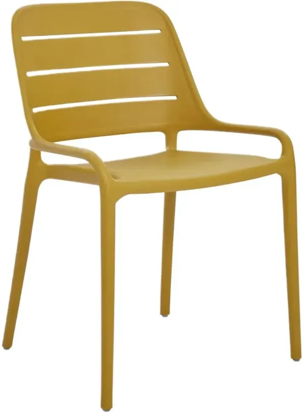 S/4 Ruvia Outdoor Stacking Chairs