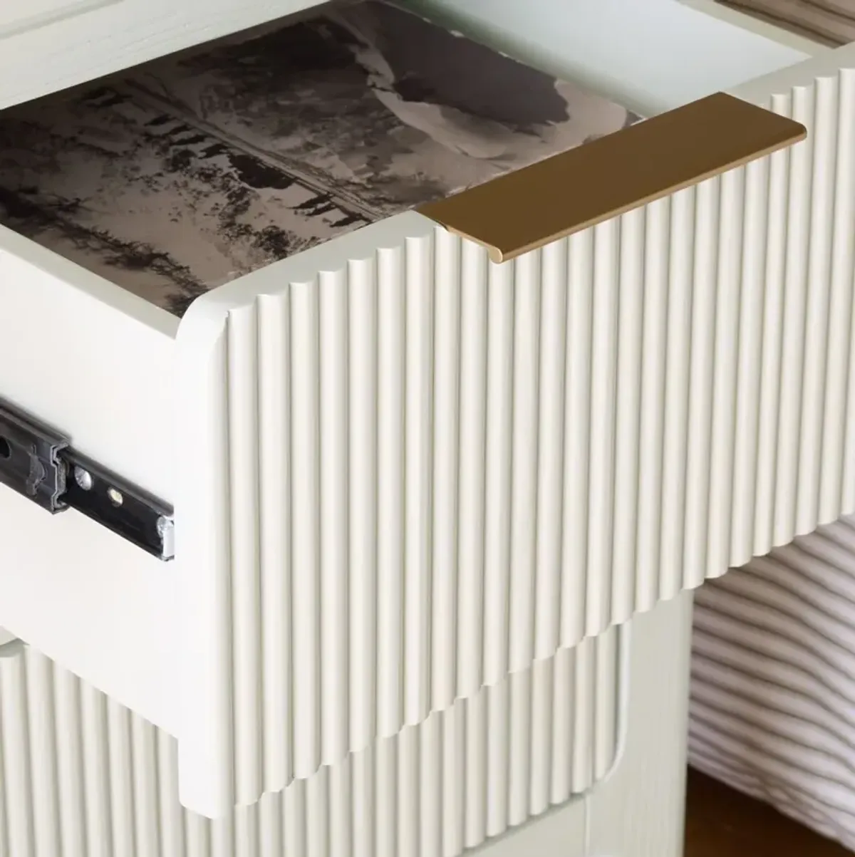 Corvyn 2-Drawer Nightstand, White
