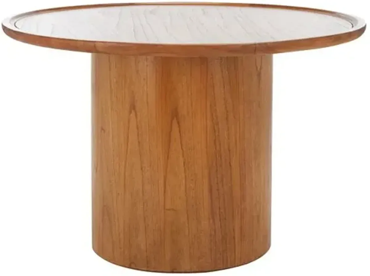 Faelor 46" Round Pedestal Dining Table