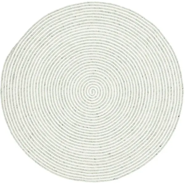 Tiffany Hand Woven Rug, Green/Ivory