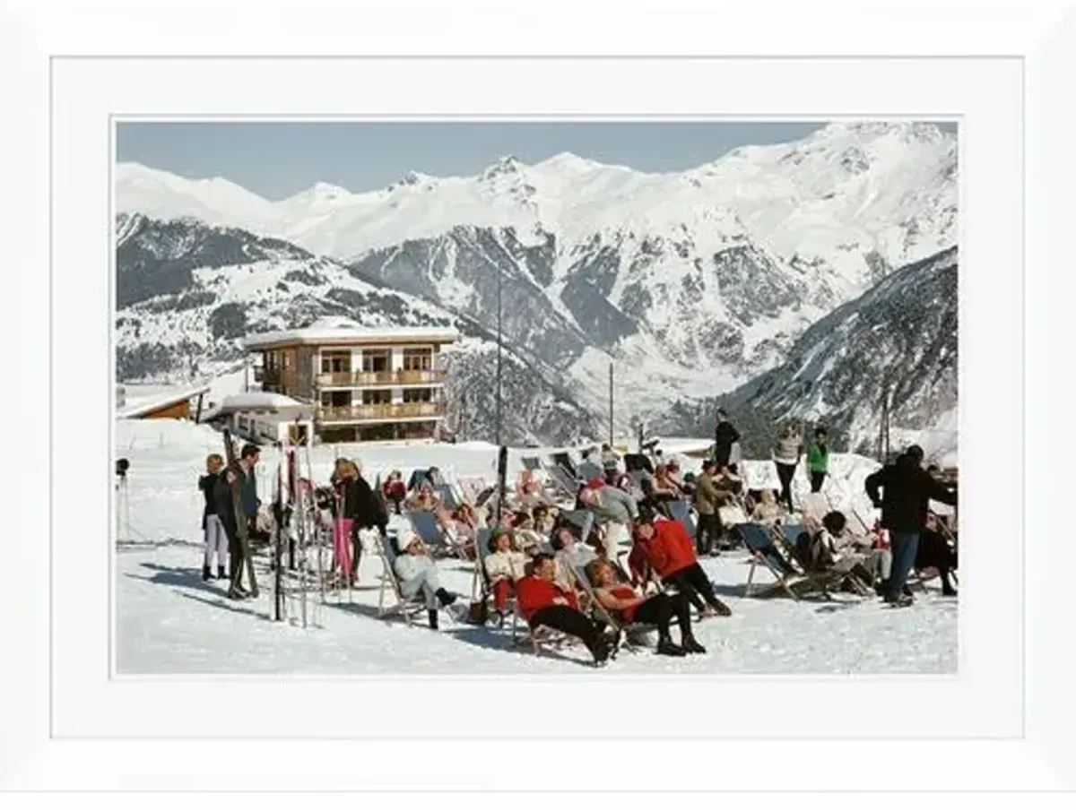 "Courchevel" - Slim Aarons - 1970 Photograph - Handcrafted - White