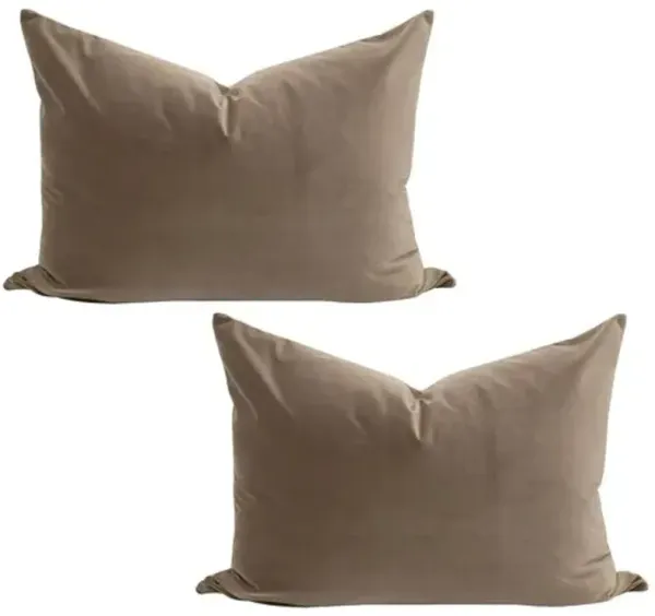 Set of 2 Emery Velvet Lumbar Pillows - Caramel
