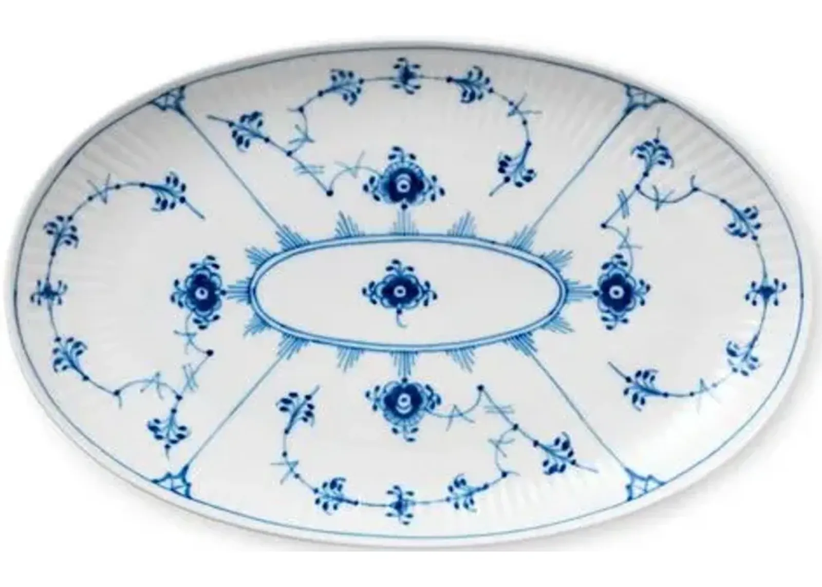 Fluted Plain Oval Serving Dish - Blue/White - Royal Copenhagen