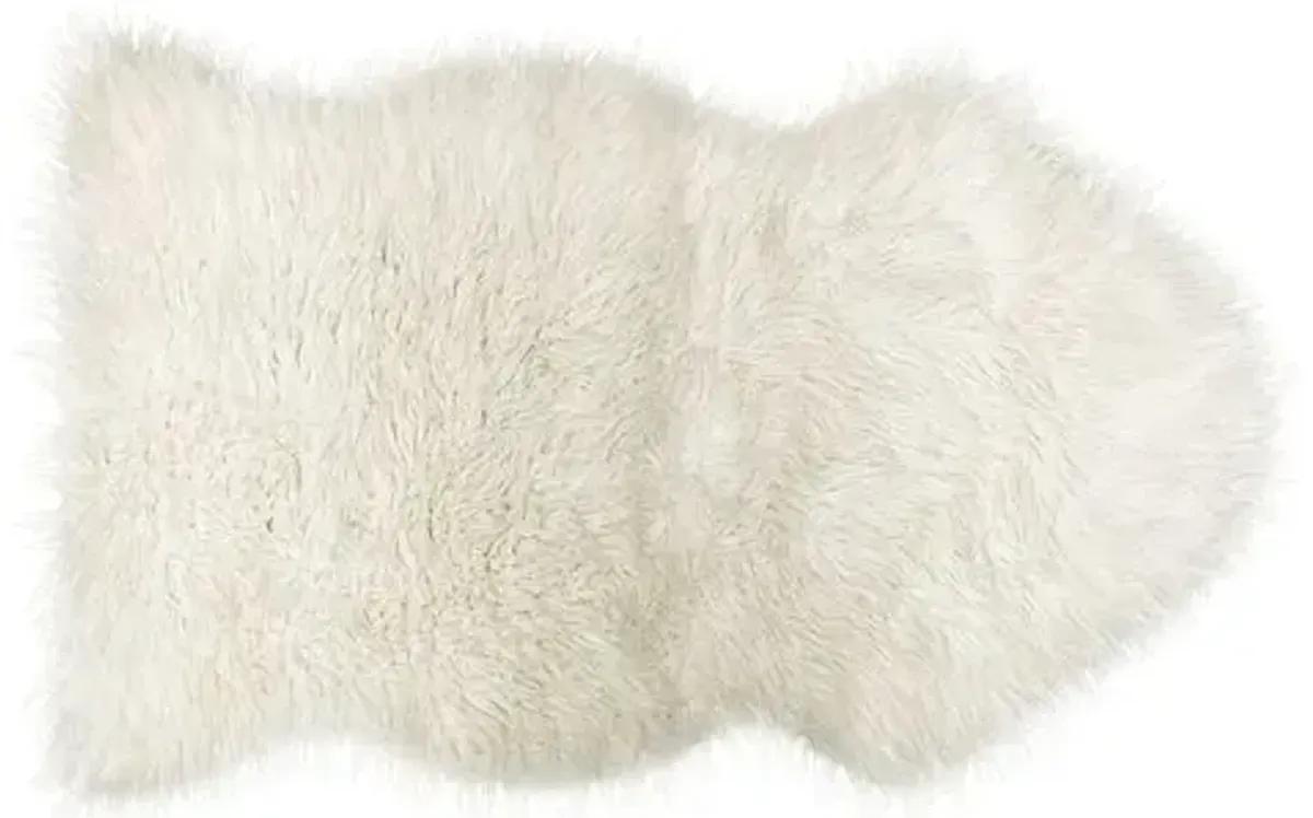 2'x3' Gordon Faux Sheepskin Rug - White - White