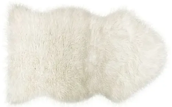 2'x3' Gordon Faux Sheepskin Rug - White - White