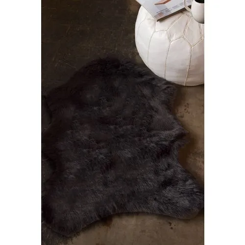 2'x3' Gordon Faux Sheepskin Rug - Black - Black