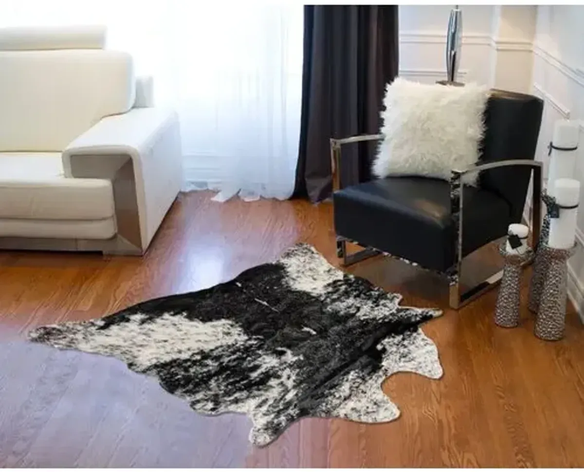 4'3"x5' Faux Hide Rug - Edinburgh S&P Black/White - Black