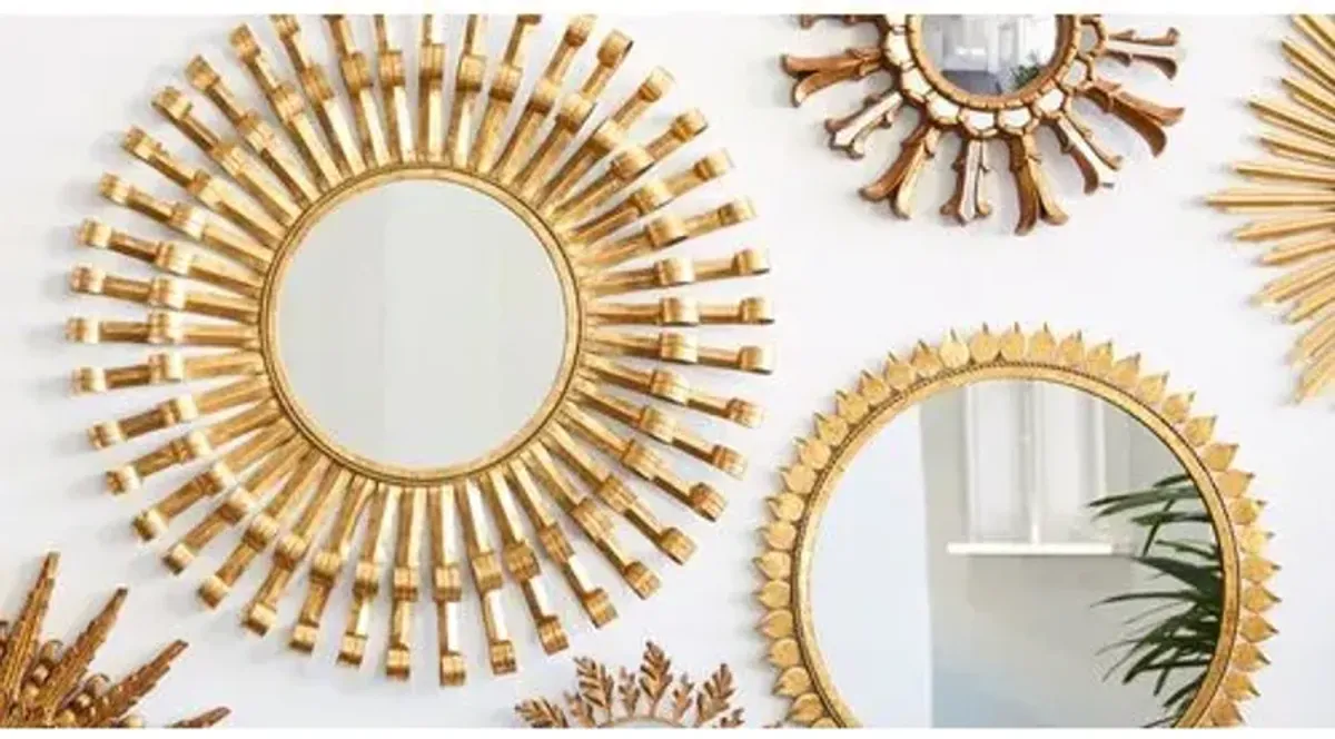 Summer Sunburst 27" Round Wall Mirror - Gold