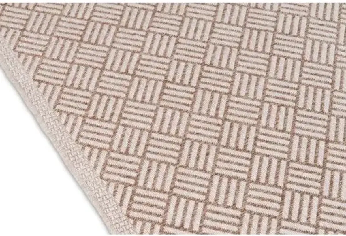 Rempili Outdoor Rug - Tan/White - Beige - Beige