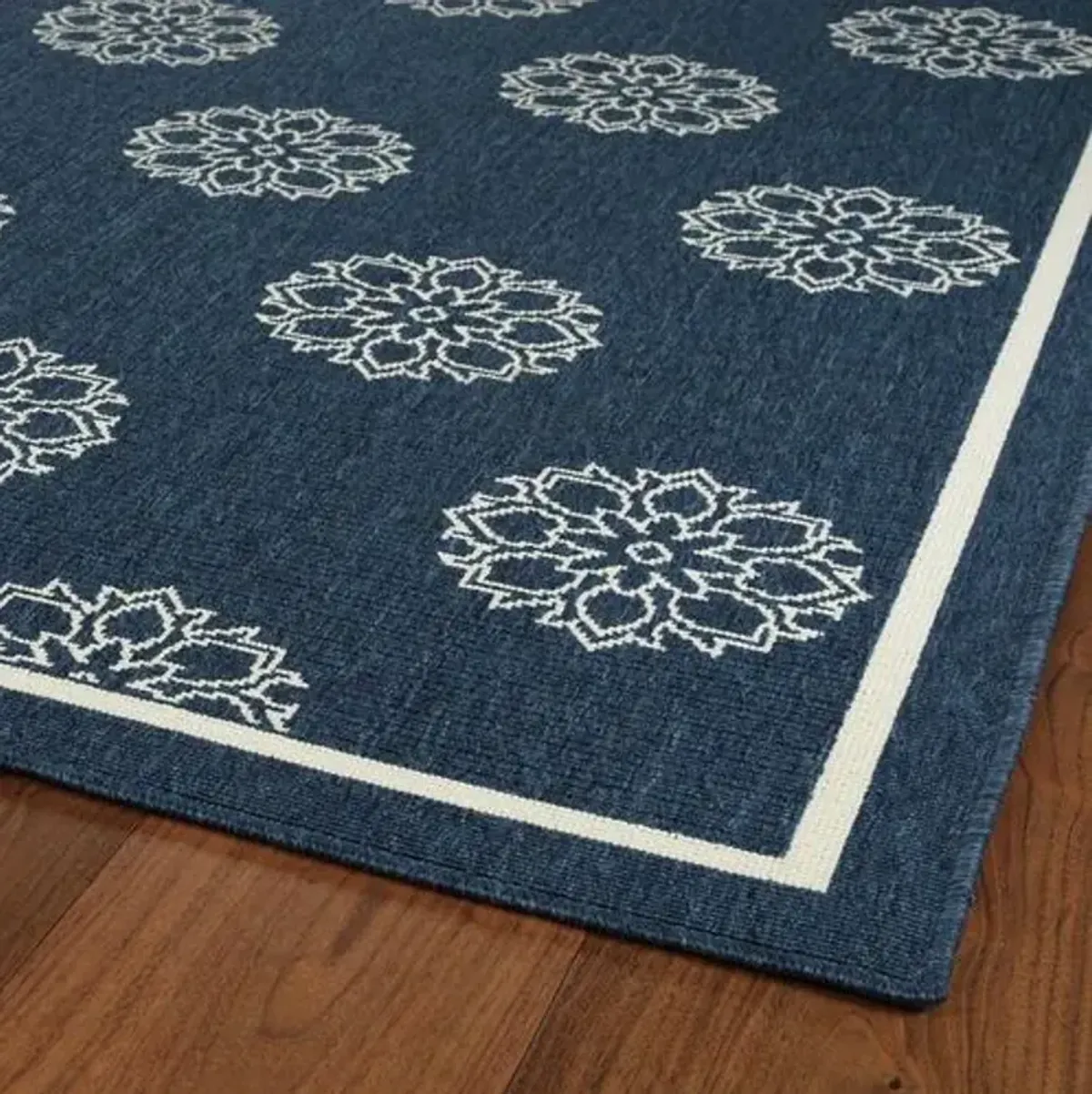 Lata Outdoor Rug - Navy - Blue - Blue