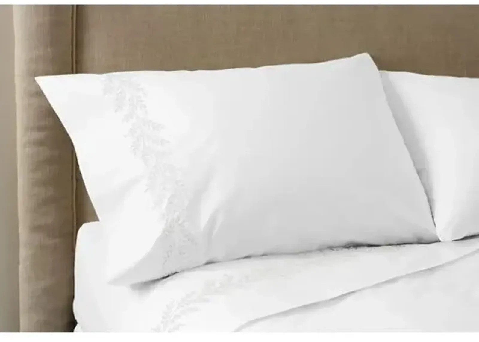 Willow Sheet Set - White - Hamburg House, 300 Thread Count, Egyptian Cotton Sateen, Soft and Luxurious