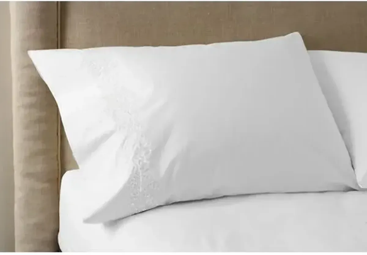 Set of 2 Willow Pillowcases - White - Hamburg House