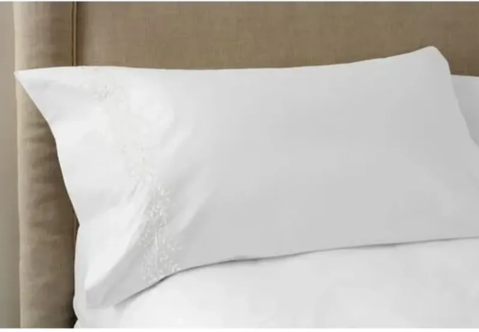 Set of 2 Willow Pillowcases - White - Hamburg House