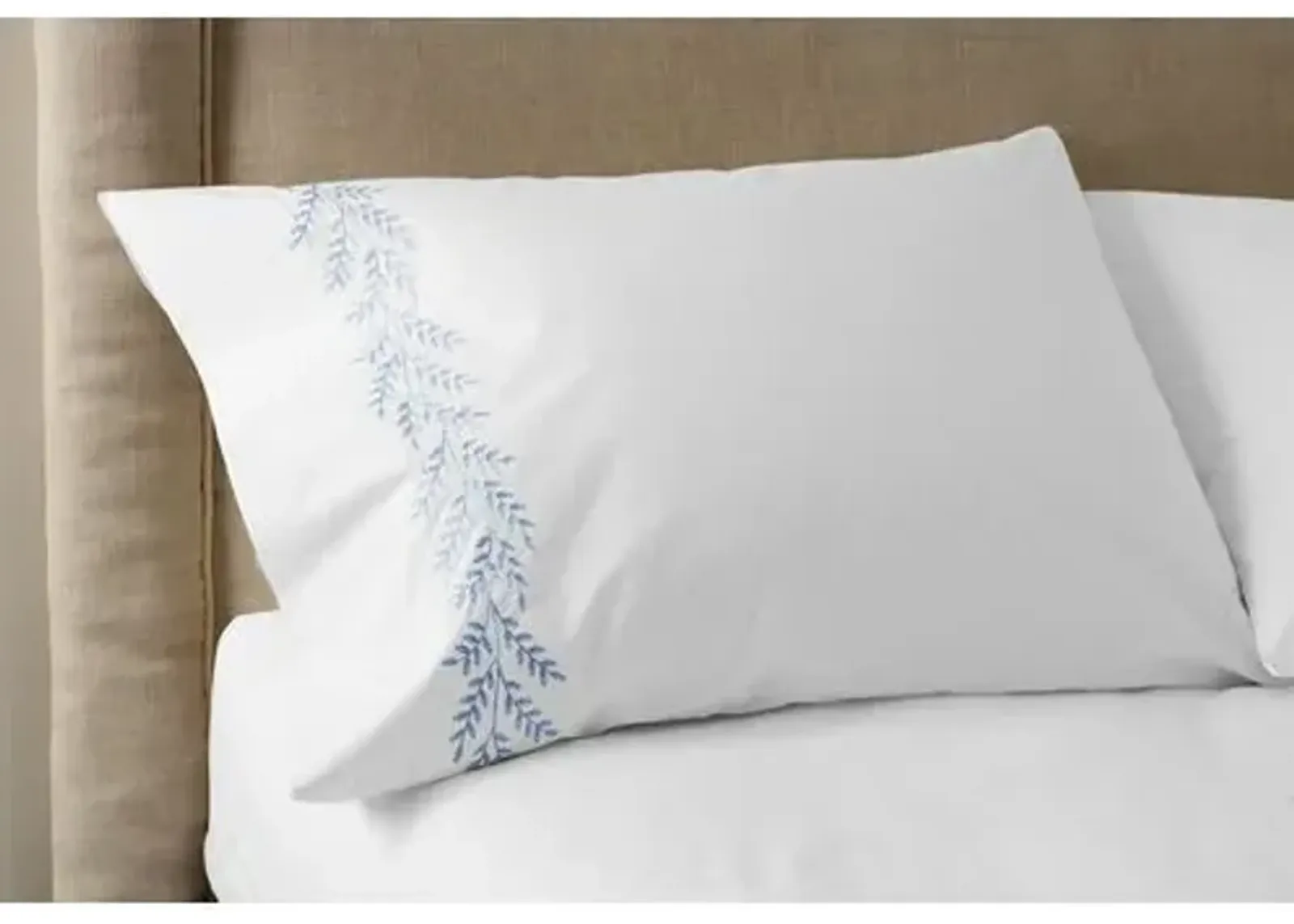 Set of 2 Willow Pillowcases - White/Blue - Hamburg House