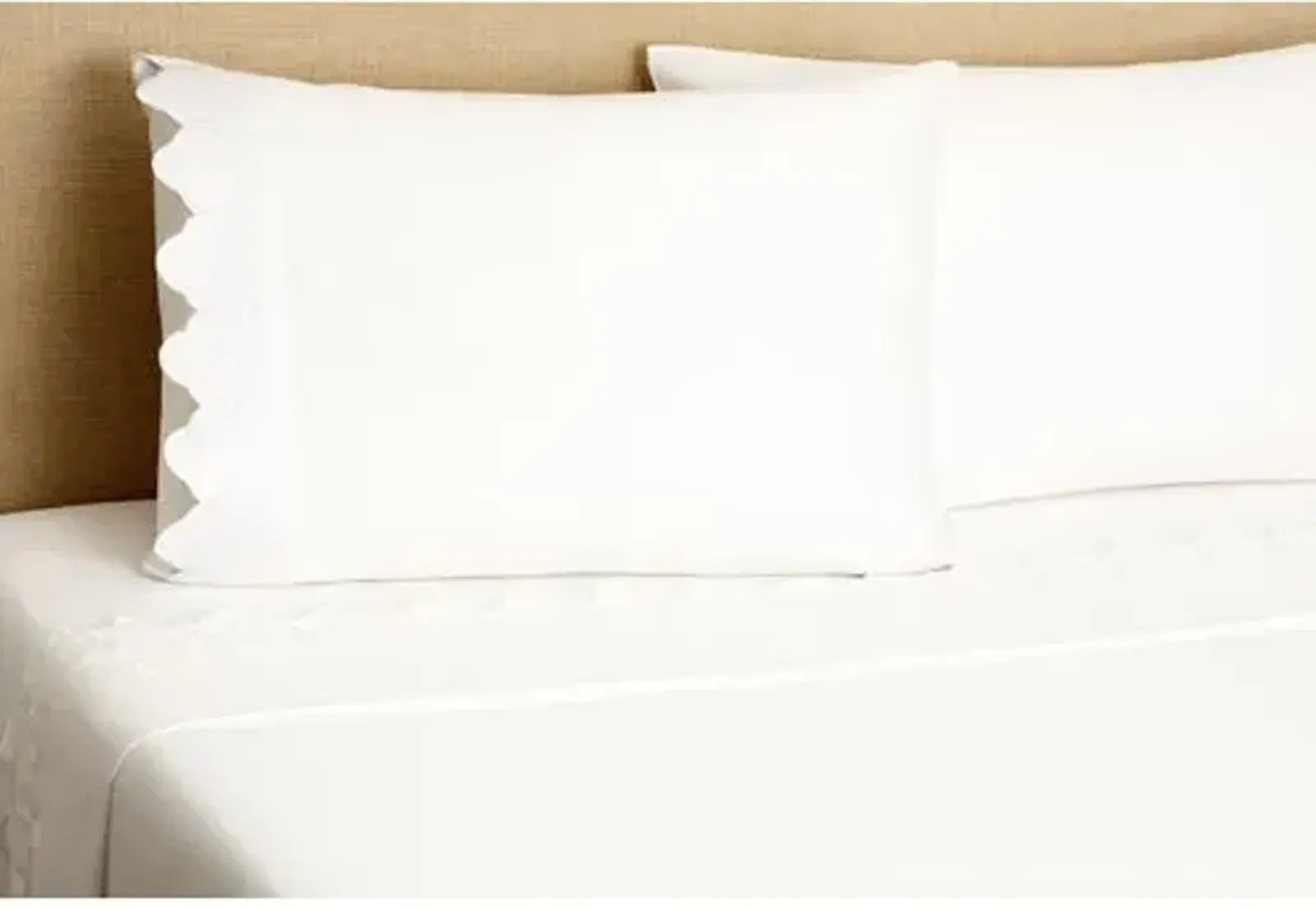 Scallop Sheet Set - White - Belle Epoque, 300 Thread Count, Egyptian Cotton Sateen, Soft and Luxurious